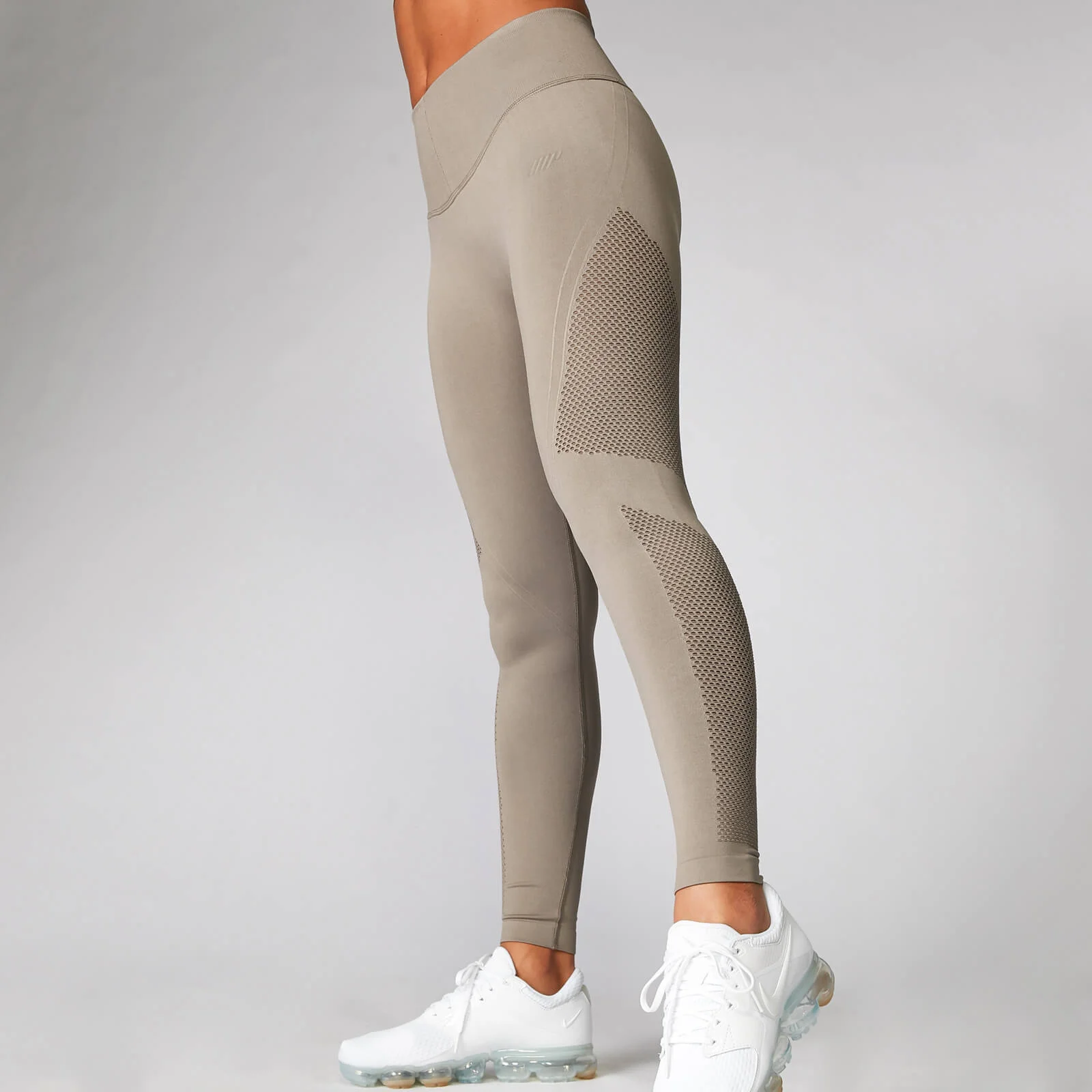 Myprotein Shape Seamless Leggings - Taupe - XS Image 1