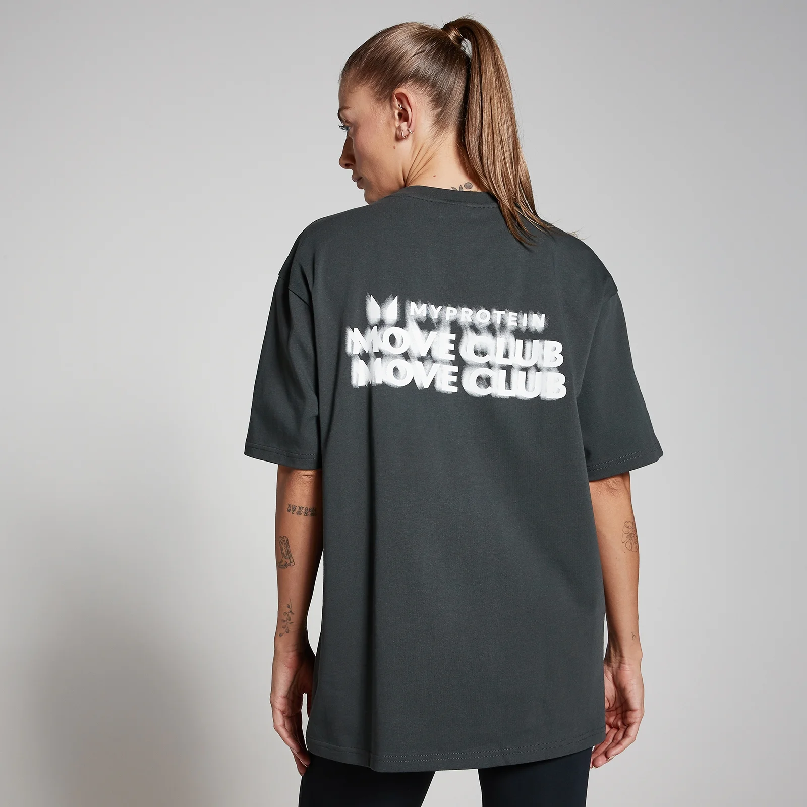 MP Move Club Graphic T-Shirt - Washed Black - L-XL Image 1